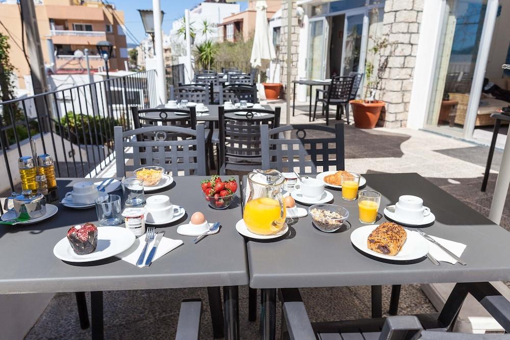 Play - Adults Only Hotel Ibiza-stad